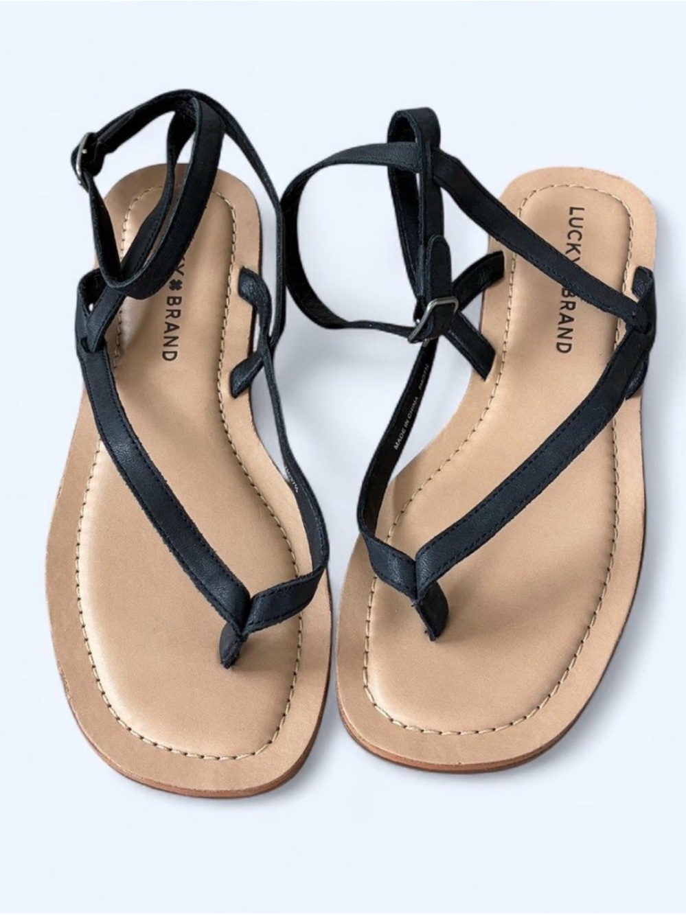 Lucky Brand black leather sandals New without tags Flip flop ankle wrap sandals